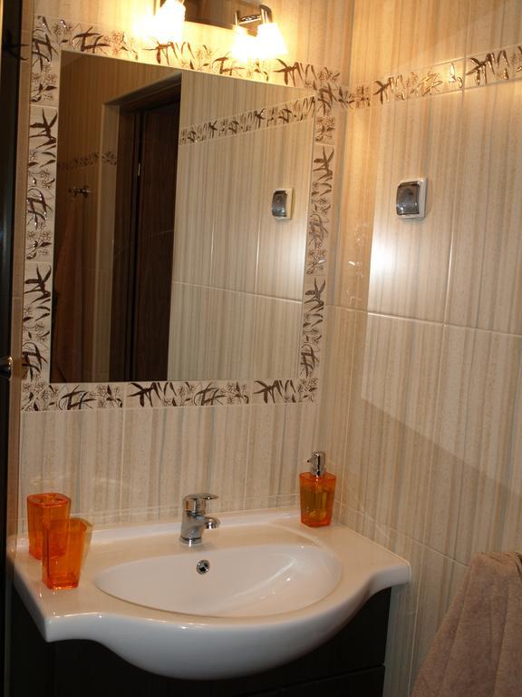 Apartament Cristal シクラルスカ・ポレンバ エクステリア 写真